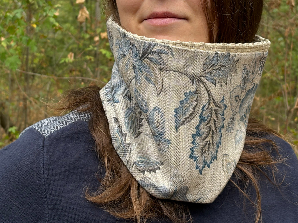 Snood - tour de cou en coton aux motifs floraux bleu