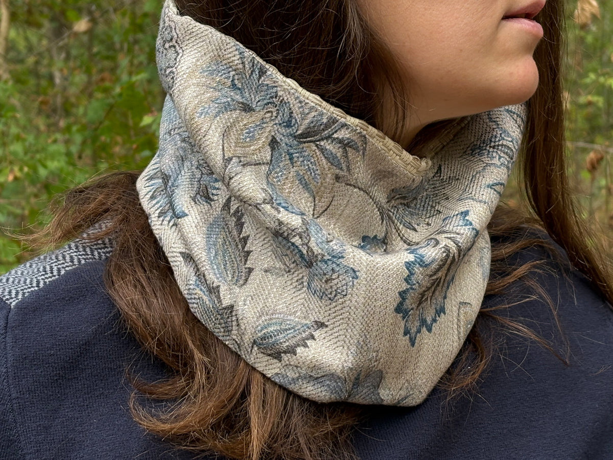 Snood - tour de cou en coton à motifs floraux bleu - coupe-vent
