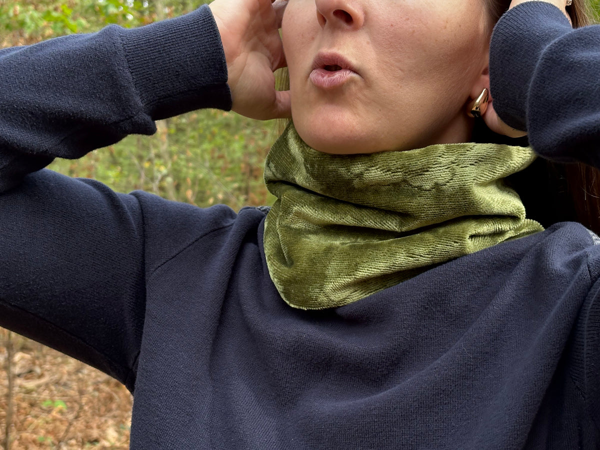 Snood - tour de cou en velours vert olive - chaud
