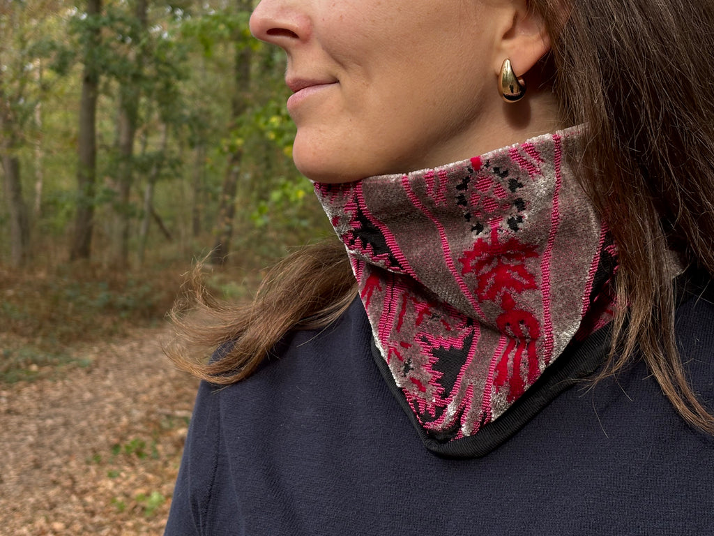 Snood - tour de cou en velours gris perle, rose, rouge et noir - chaud