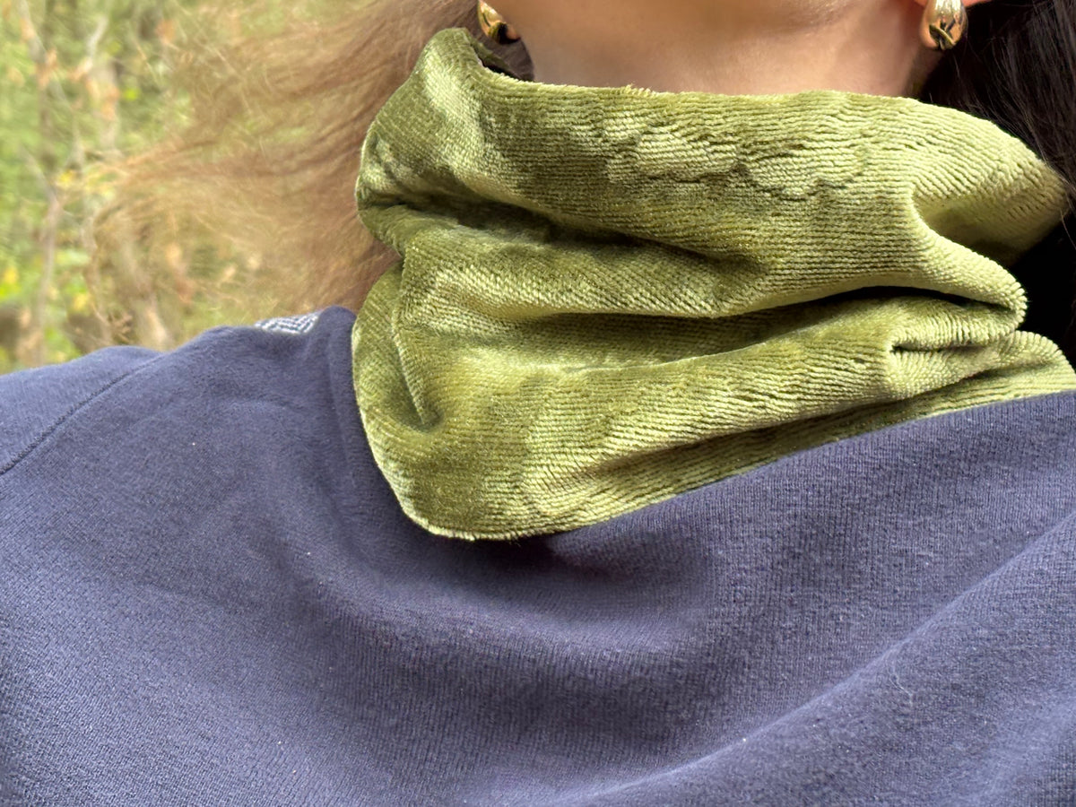 Snood - tour de cou en velours vert olive - chaud