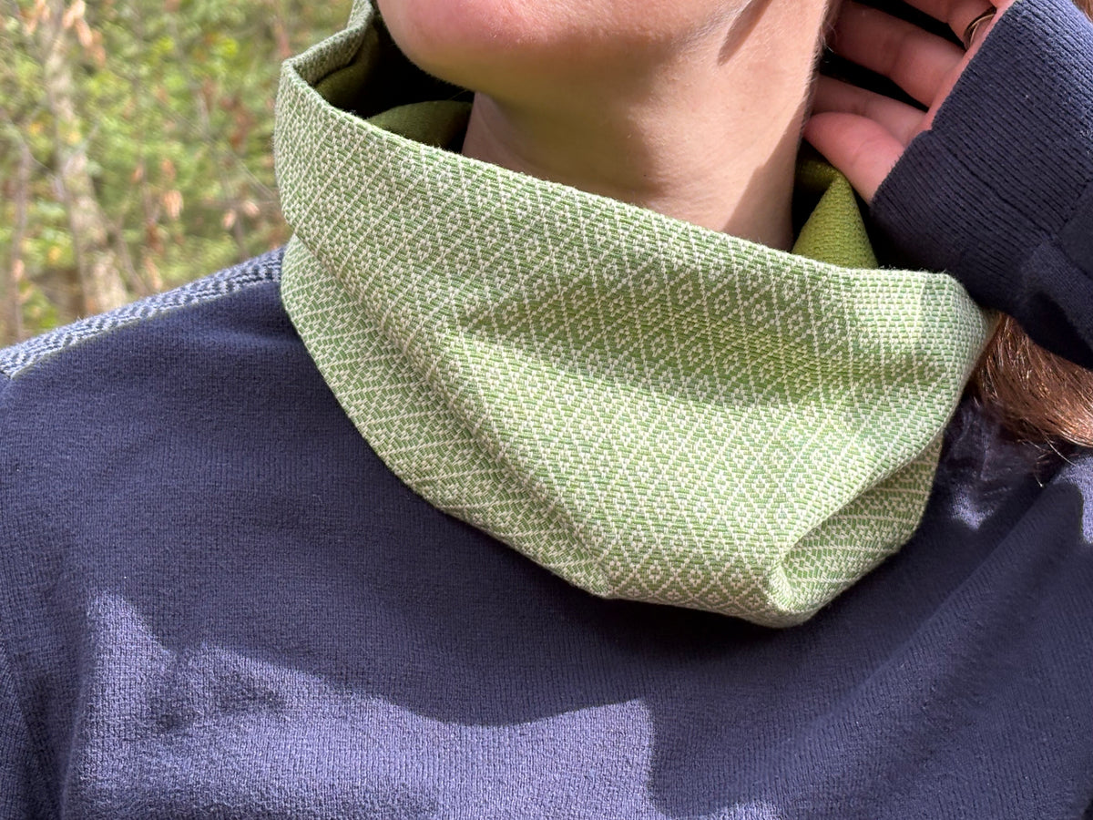 Snood - tour de cou en toile de coton verte et blanche - coupe-vent