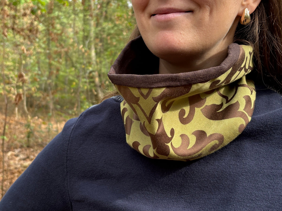 Snood - tour de cou coupe vent en satin kaki et marron