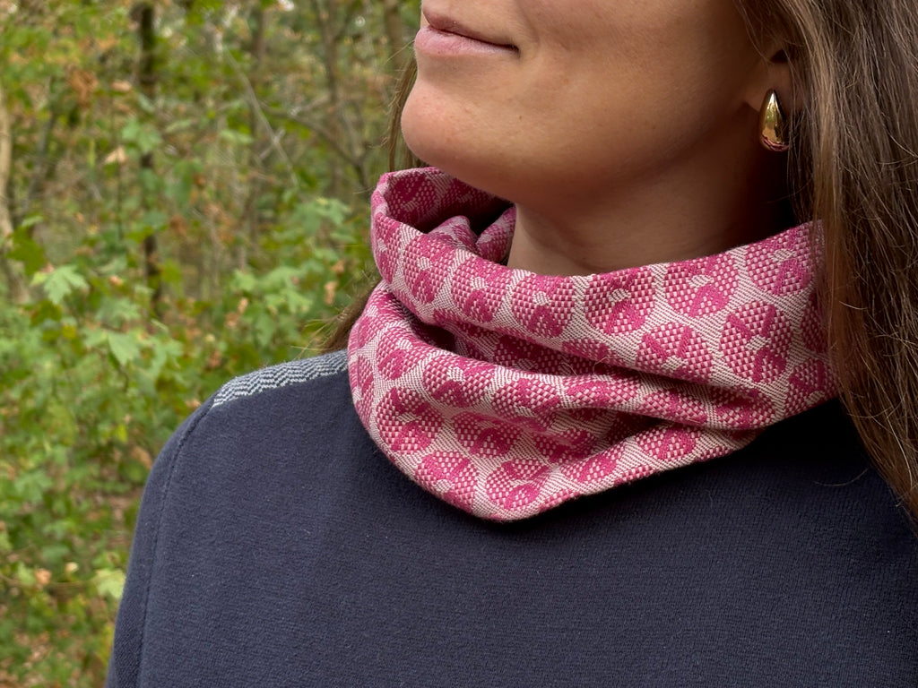 Snood - tour de cou motifs ronds rose et blanc